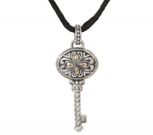 angela-lindvall-john-hardy-key-pendant angela lindvall john hardy key pendant