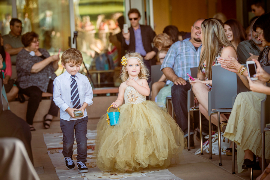 Real-Wedding-Shelby-Thomas-Eco-Friendly-Green-Weddings-Eco-Beautiful-Weddings-Magazine Real Wedding Shelby Thomas Eco Friendly Green Weddings Eco Beautiful Weddings Magazine