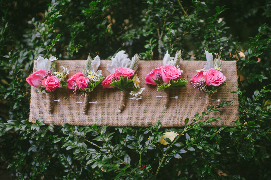 Real-Weddings-Cameron-Walker-Eco-Friendly-Weddings-Green-Weddings-Eco-Beautiful-Weddings-Magazine Real Weddings Cameron Walker Eco Friendly Weddings Green Weddings Eco Beautiful Weddings Magazine