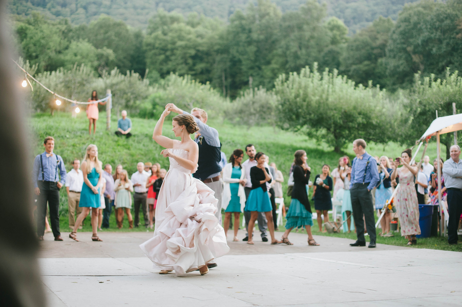 Real-Weddings-Cameron-Walker-Eco-Friendly-Weddings-Green-Weddings-Eco-Beautiful-Weddings-Magazine Real Weddings Cameron Walker Eco Friendly Weddings Green Weddings Eco Beautiful Weddings Magazine